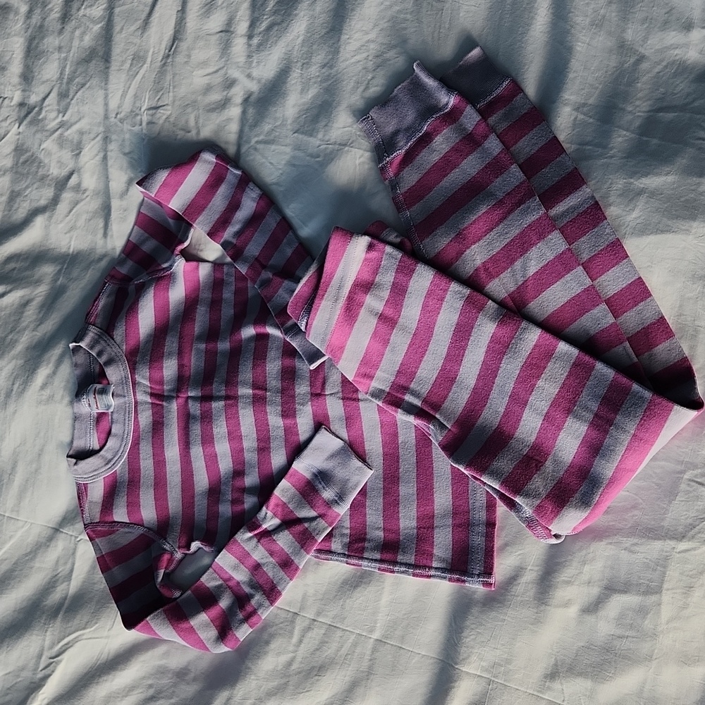 Hanna Andersson 120 purple striped long sleeve 2 piece pajamas
